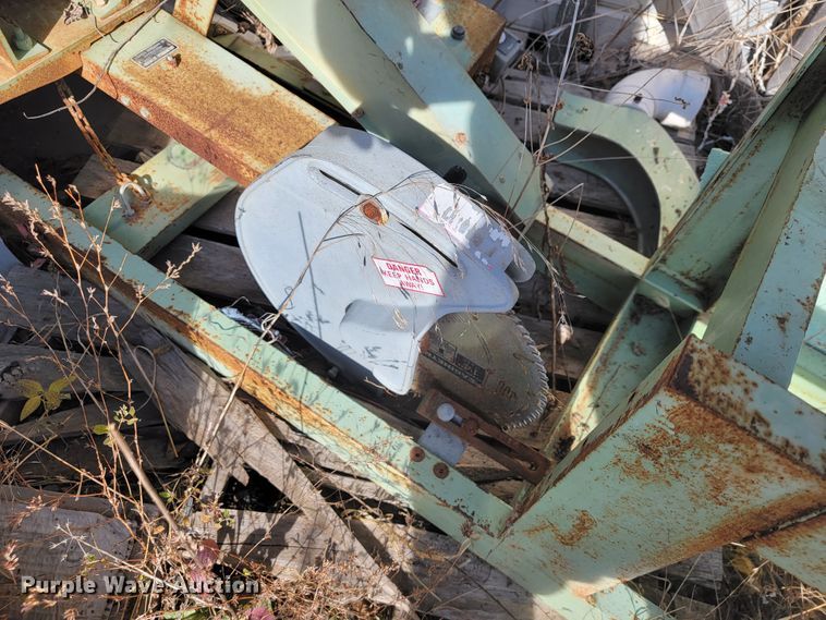 image for item JE9231 (2) saws