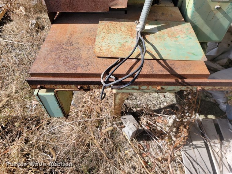 image for item JE9231 (2) saws