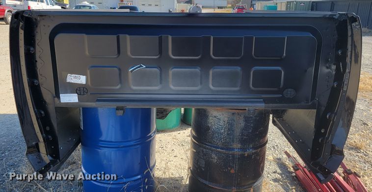 image for item JE9233 2019 Dodge Ram 3500  pickup truck bed