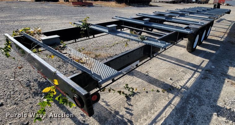 image for item JE9235 2000 Mckee  portable toilet trailer