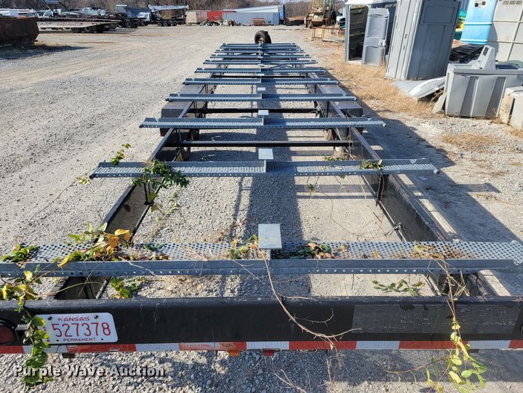 image for item JE9235 2000 Mckee  portable toilet trailer