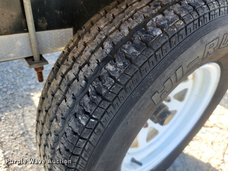 image for item JE9235 2000 Mckee  portable toilet trailer