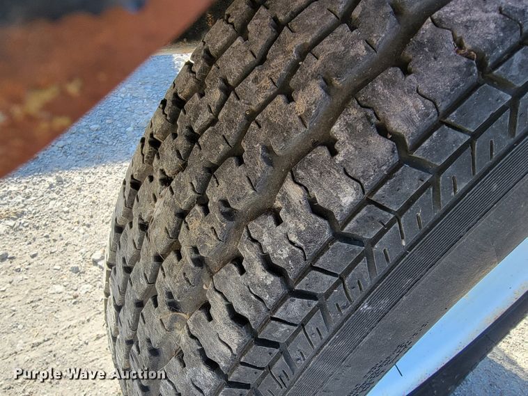 image for item JE9235 2000 Mckee  portable toilet trailer