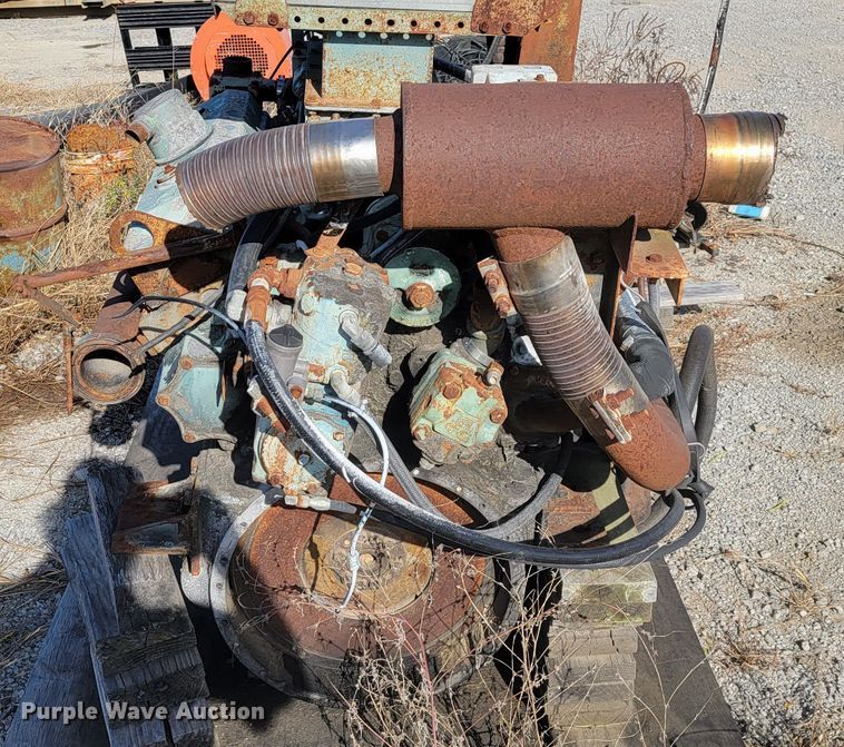 image for item JE9241 Detroit Diesel 871  engine