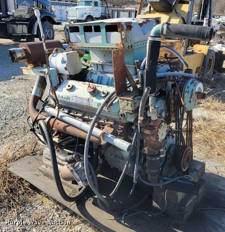image for item JE9241 Detroit Diesel 871  engine
