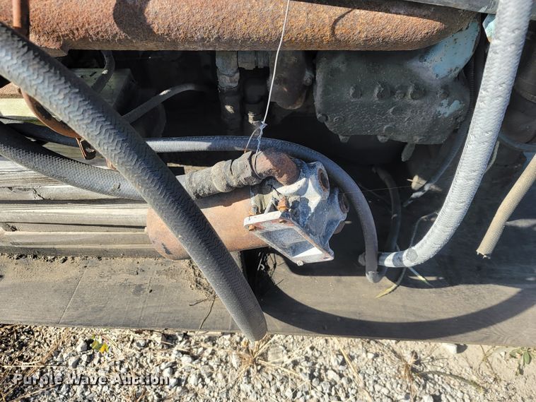 image for item JE9241 Detroit Diesel 871  engine