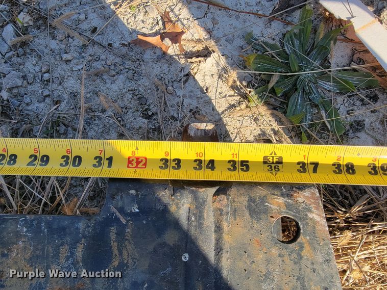 image for item JE9246 Three point quick attach