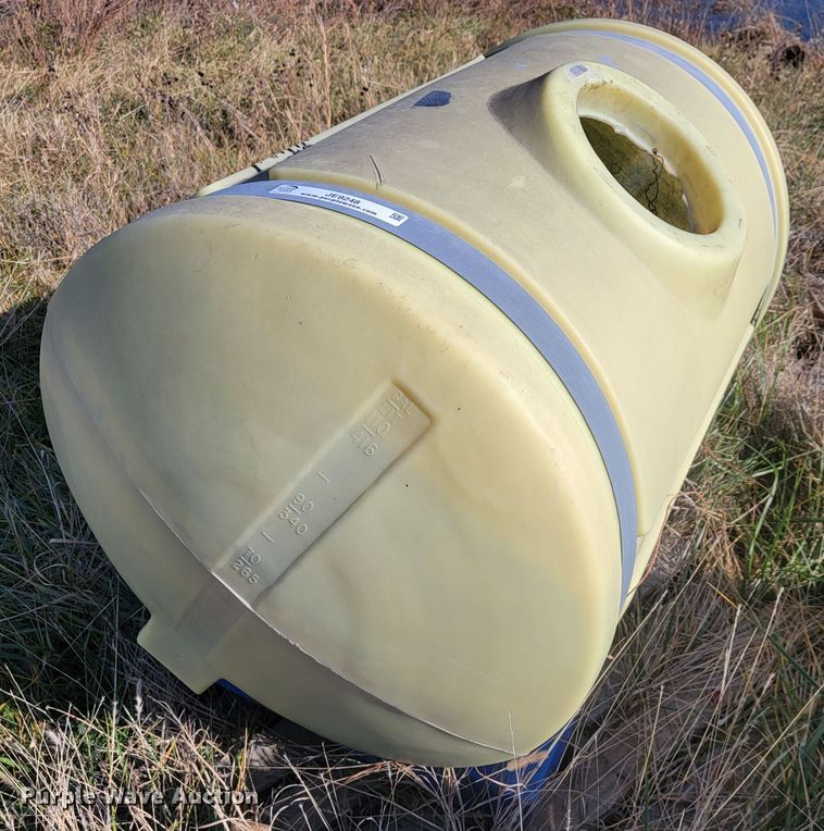 image for item JE9248 Poly tank