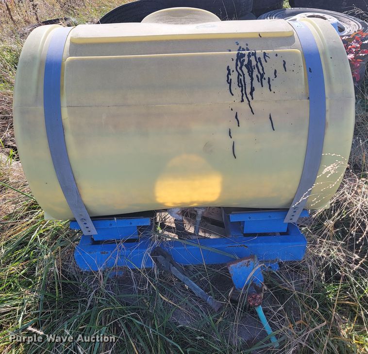 image for item JE9248 Poly tank