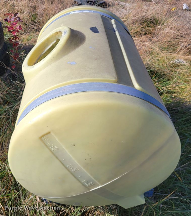 image for item JE9248 Poly tank