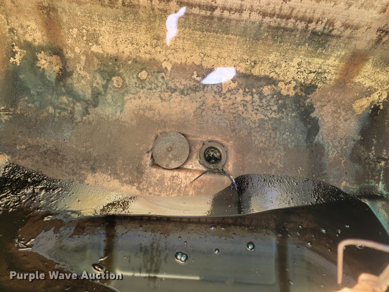 image for item JE9248 Poly tank