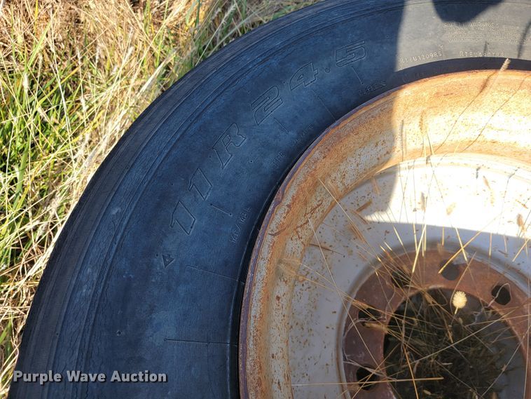 image for item JE9249 Approximately 19 tires