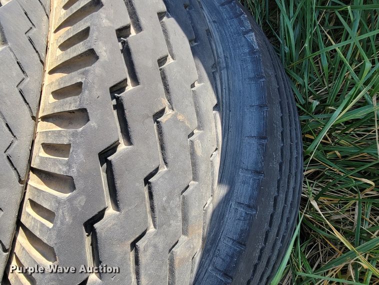 image for item JE9249 Approximately 19 tires