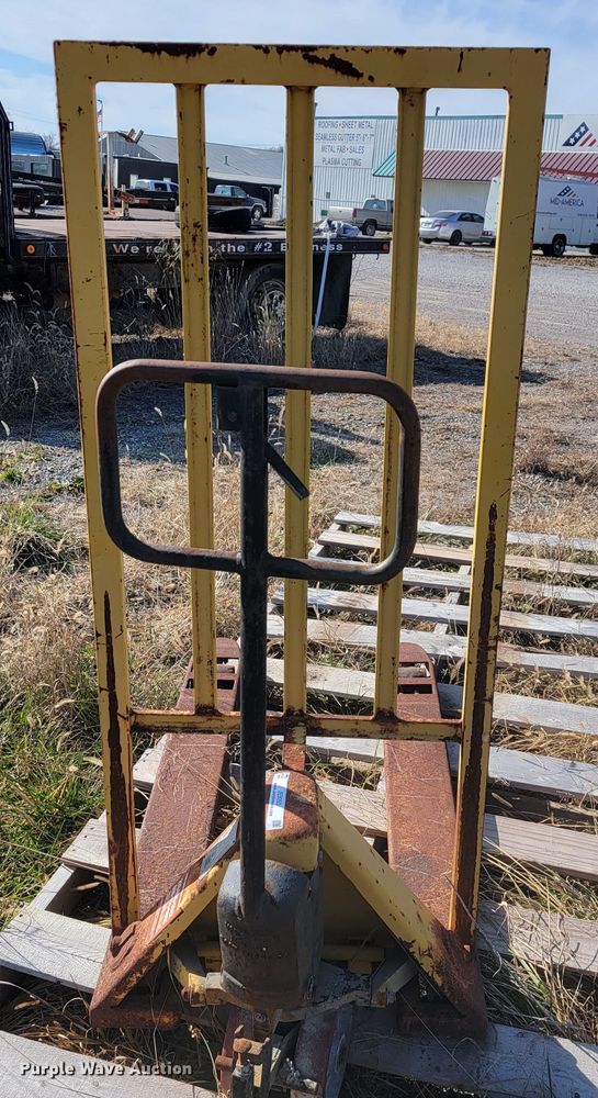 image for item JE9253 Pallet Mule 48-27-55LBR-RPB  pallet jack