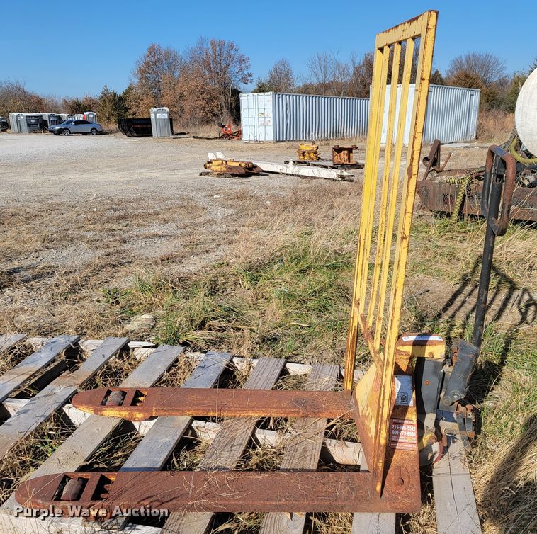 image for item JE9253 Pallet Mule 48-27-55LBR-RPB  pallet jack