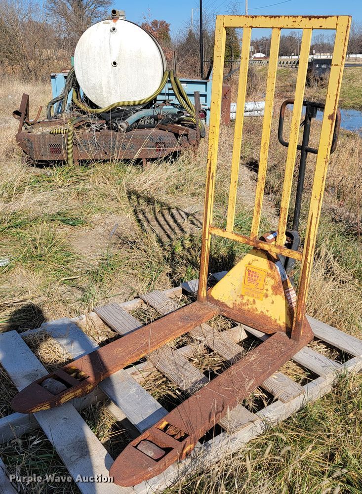 image for item JE9253 Pallet Mule 48-27-55LBR-RPB  pallet jack