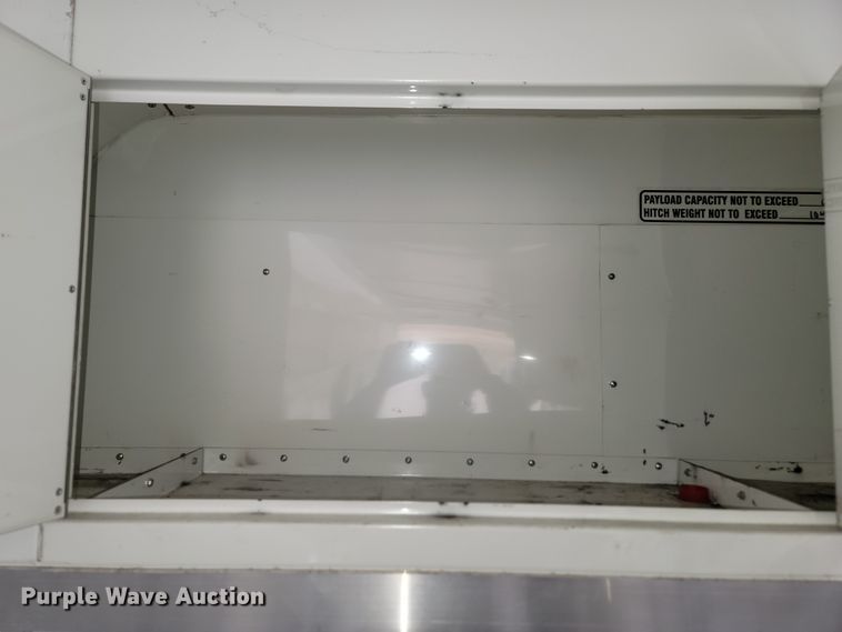 image for item JN9094 2009 Cargo Craft Expedition 7242  enclosed cargo trailer