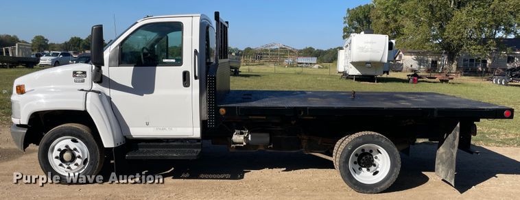 image for item JQ9420 2004 Chevrolet C4500  dump flatbed truck