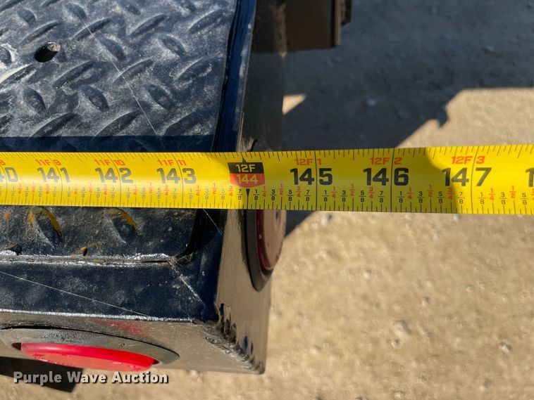 image for item JQ9420 2004 Chevrolet C4500  dump flatbed truck