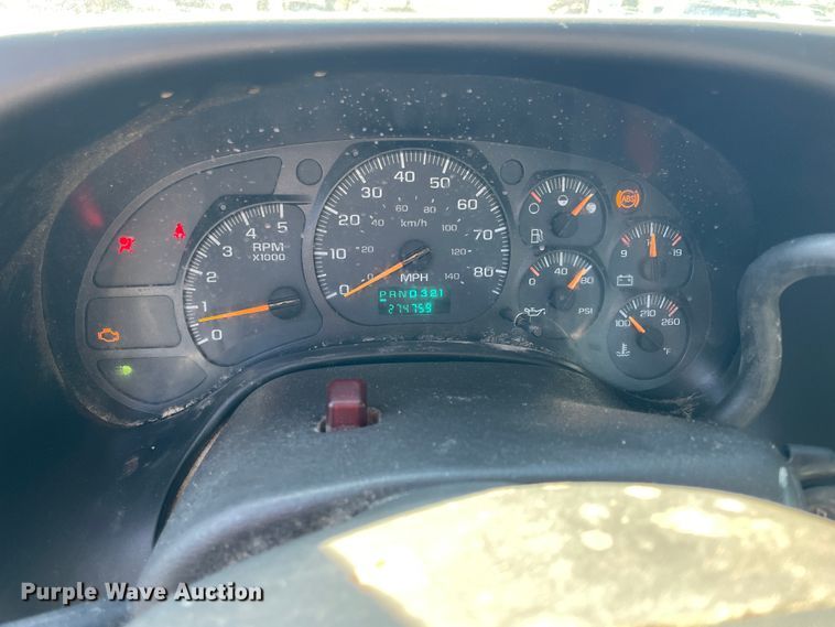 image for item JQ9420 2004 Chevrolet C4500  dump flatbed truck