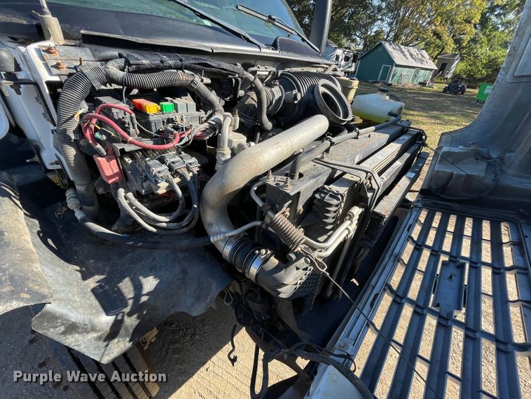 image for item JQ9420 2004 Chevrolet C4500  dump flatbed truck