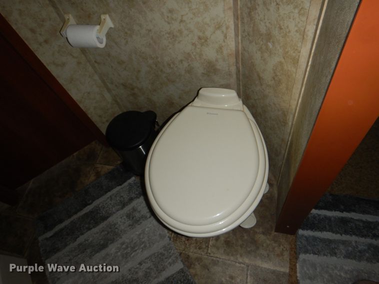 image for item JS9225 2012 Keystone Cougar  camper