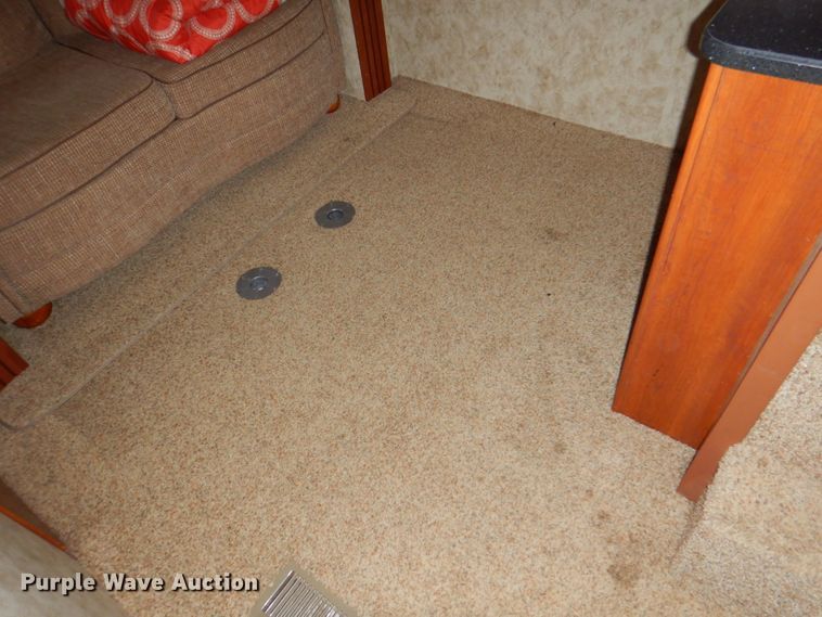 image for item JS9225 2012 Keystone Cougar  camper