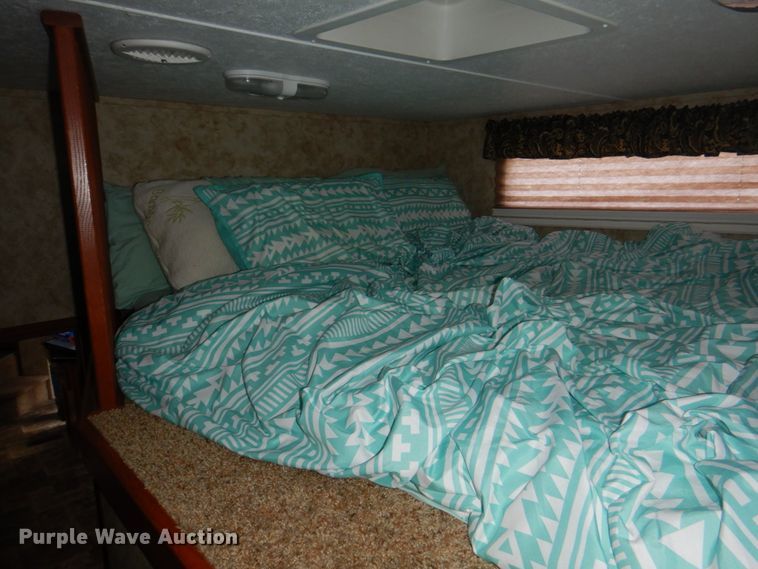 image for item JS9225 2012 Keystone Cougar  camper