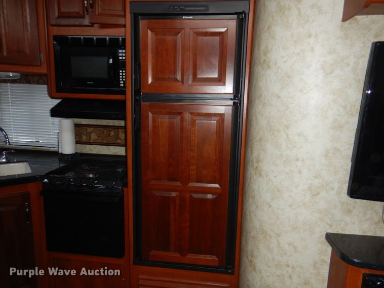 image for item JS9225 2012 Keystone Cougar  camper