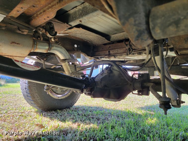 image for item KQ9131 1992 Ford F150  pickup truck