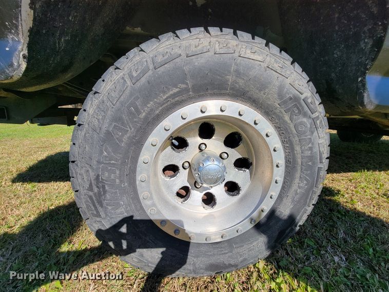 image for item KQ9131 1992 Ford F150  pickup truck