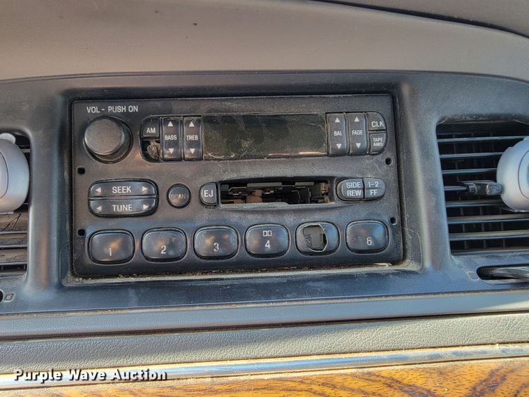 image for item KQ9132 2000 Mercury Grand Marquis