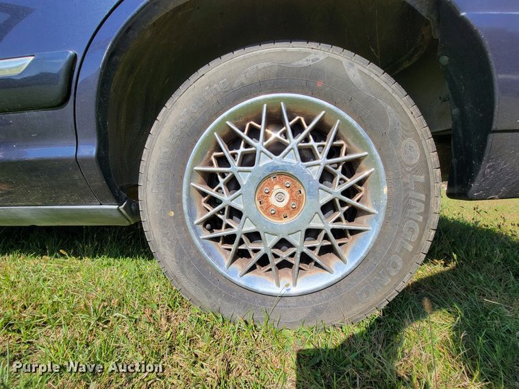 image for item KQ9132 2000 Mercury Grand Marquis