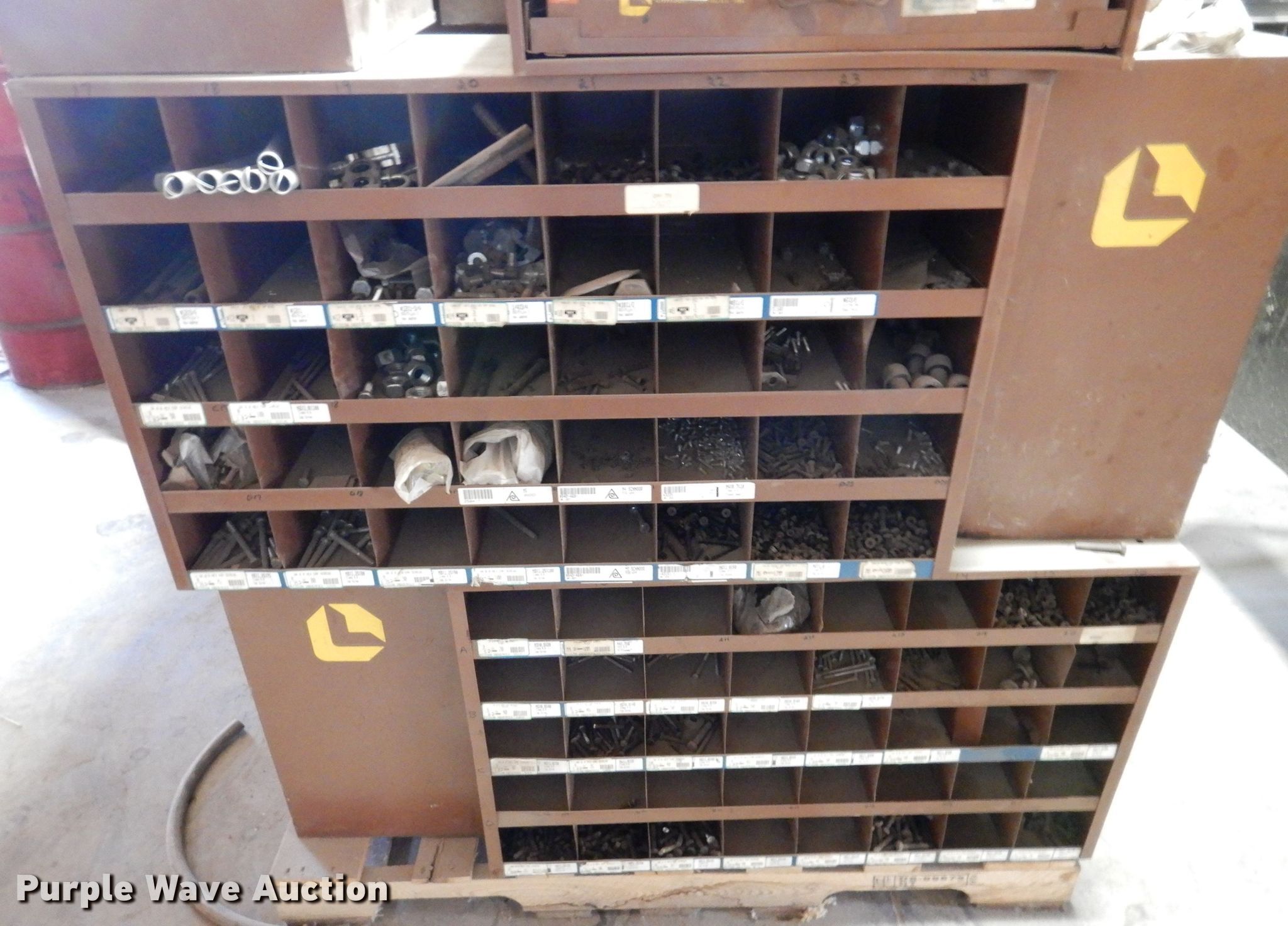 Lawson Products bolt bins in Des Moines, IA Item KH9065 sold Purple