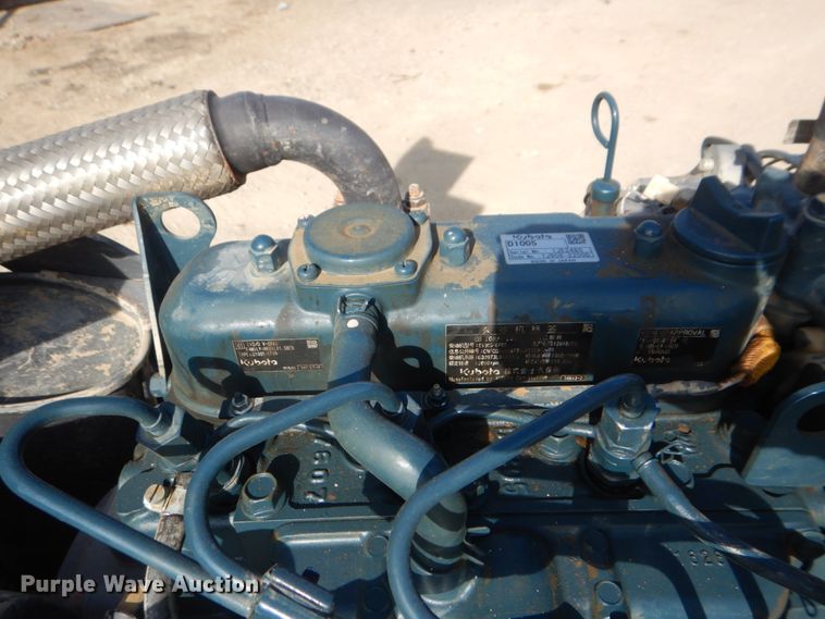 image for item DH7326 2018 Bomag BMP8500  trench compactor