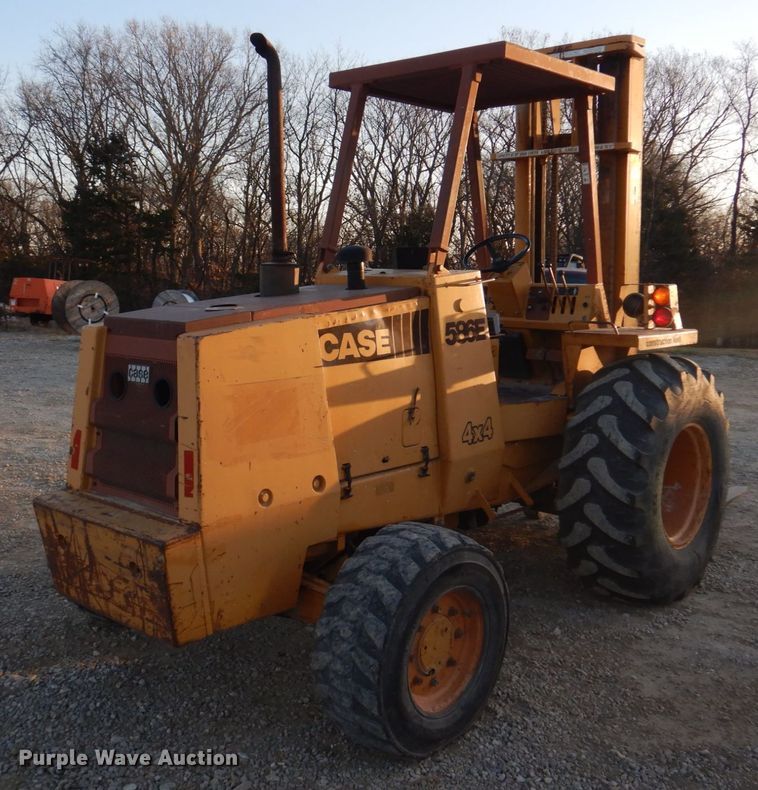 image for item DH8127 1993 Case 586E  forklift