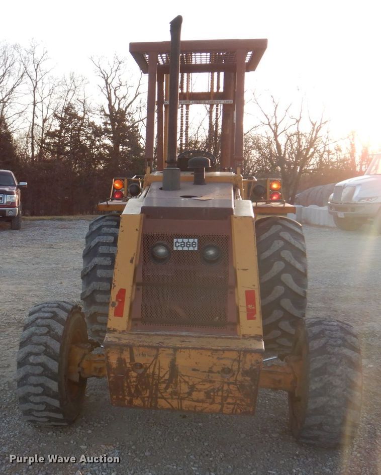 image for item DH8127 1993 Case 586E  forklift