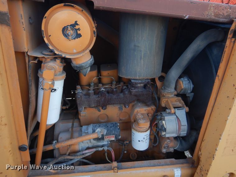 image for item DH8127 1993 Case 586E  forklift