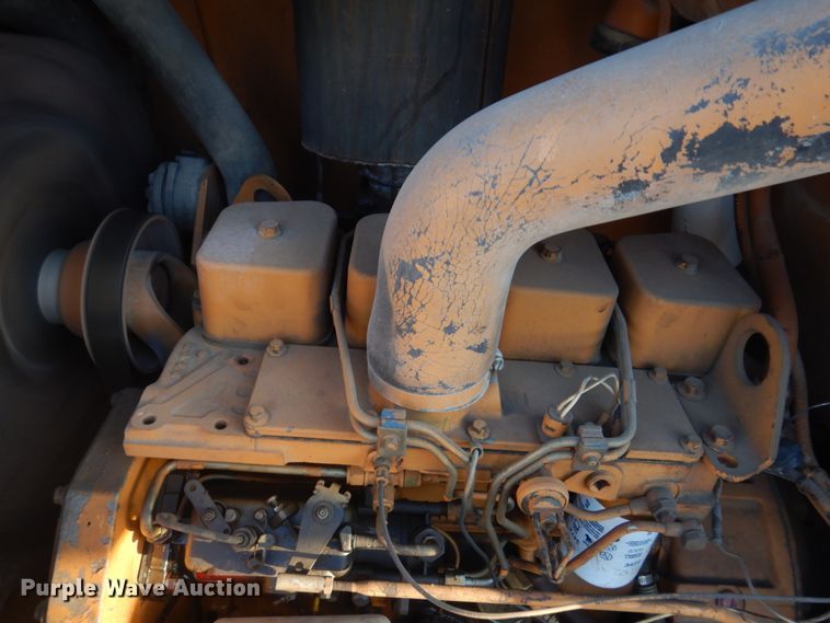 image for item DH8127 1993 Case 586E  forklift