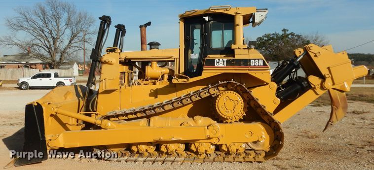 image for item DI8605 1987 Caterpillar D8N  dozer