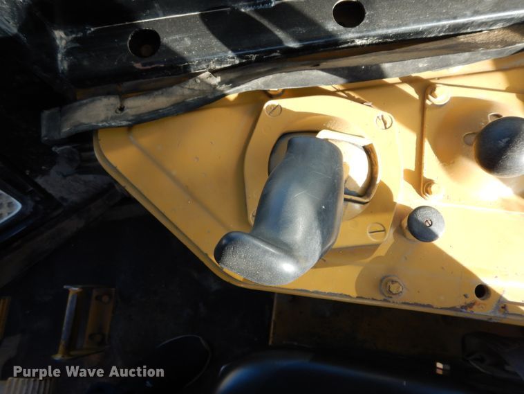 image for item DI8605 1987 Caterpillar D8N  dozer