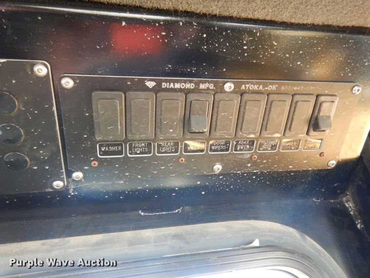 image for item DI8605 1987 Caterpillar D8N  dozer