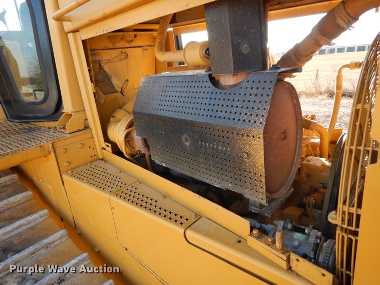 image for item DI8605 1987 Caterpillar D8N  dozer