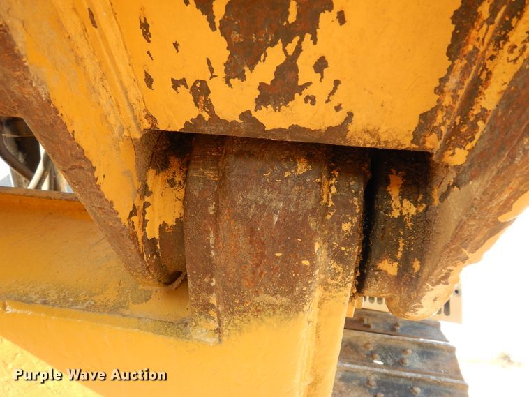 image for item DI8605 1987 Caterpillar D8N  dozer