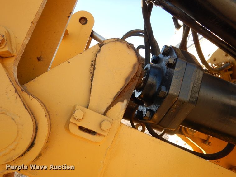image for item DI8605 1987 Caterpillar D8N  dozer