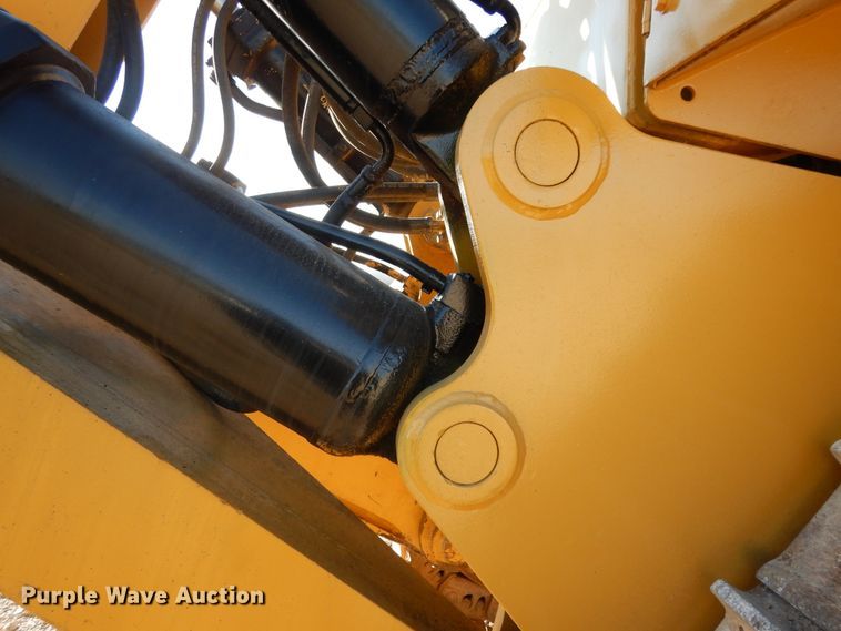 image for item DI8605 1987 Caterpillar D8N  dozer