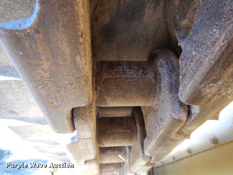 image for item DI8605 1987 Caterpillar D8N  dozer