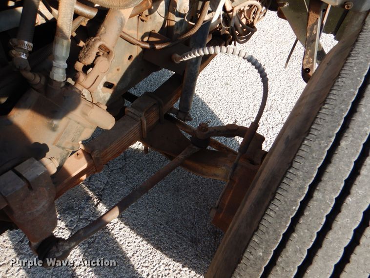 image for item DJ0802 1991 Ford F600  bucket truck