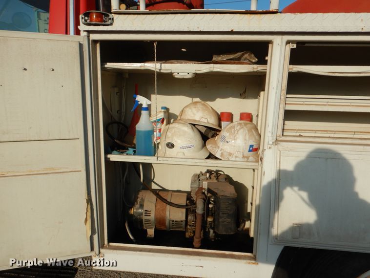 image for item DJ0802 1991 Ford F600  bucket truck