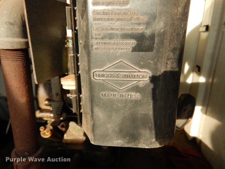 image for item DJ0802 1991 Ford F600  bucket truck